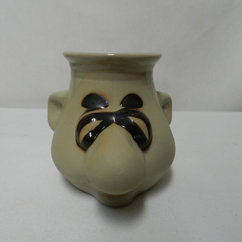 Laugh Mart stoneware Face Mug Cup w/ Open Nostrils Big Nose 3D Smiling NEW